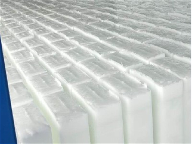 揭秘沙坪坝良臣制冰厂：降温冰块背后的神秘制作工艺